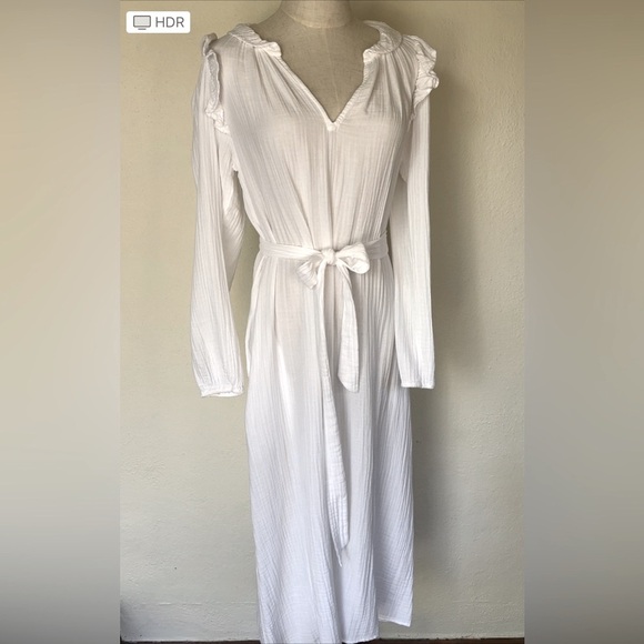 Xirena white 100% cotton long sleeved maxi with belt Size Small - Picture 2 of 9